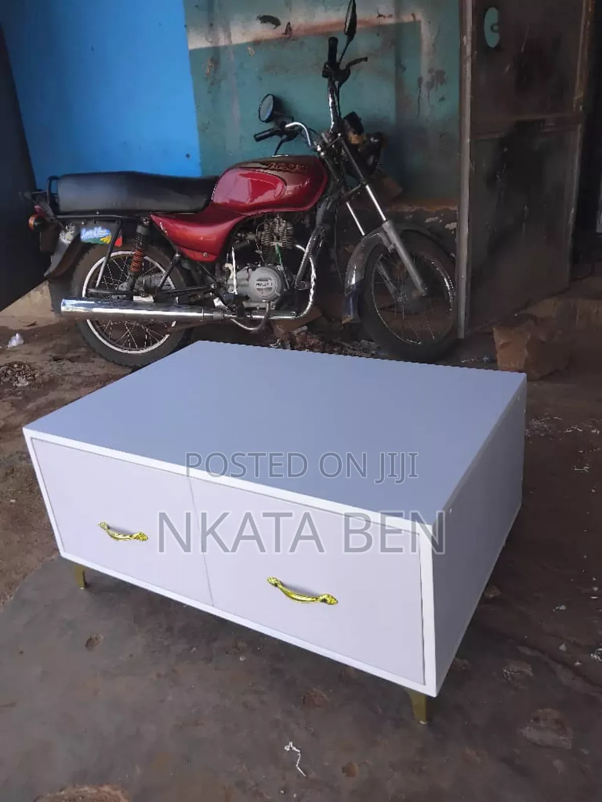 Center Table White