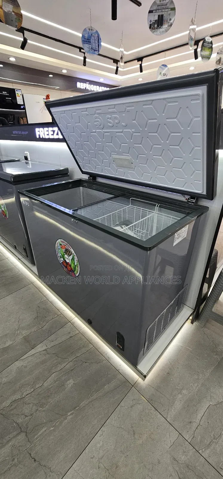 560l SPJ Chest Freezer Big Original on Promotion