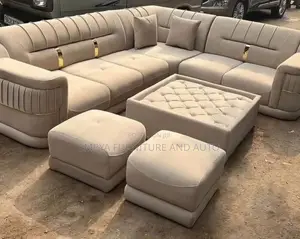Wendi Sofa Blood