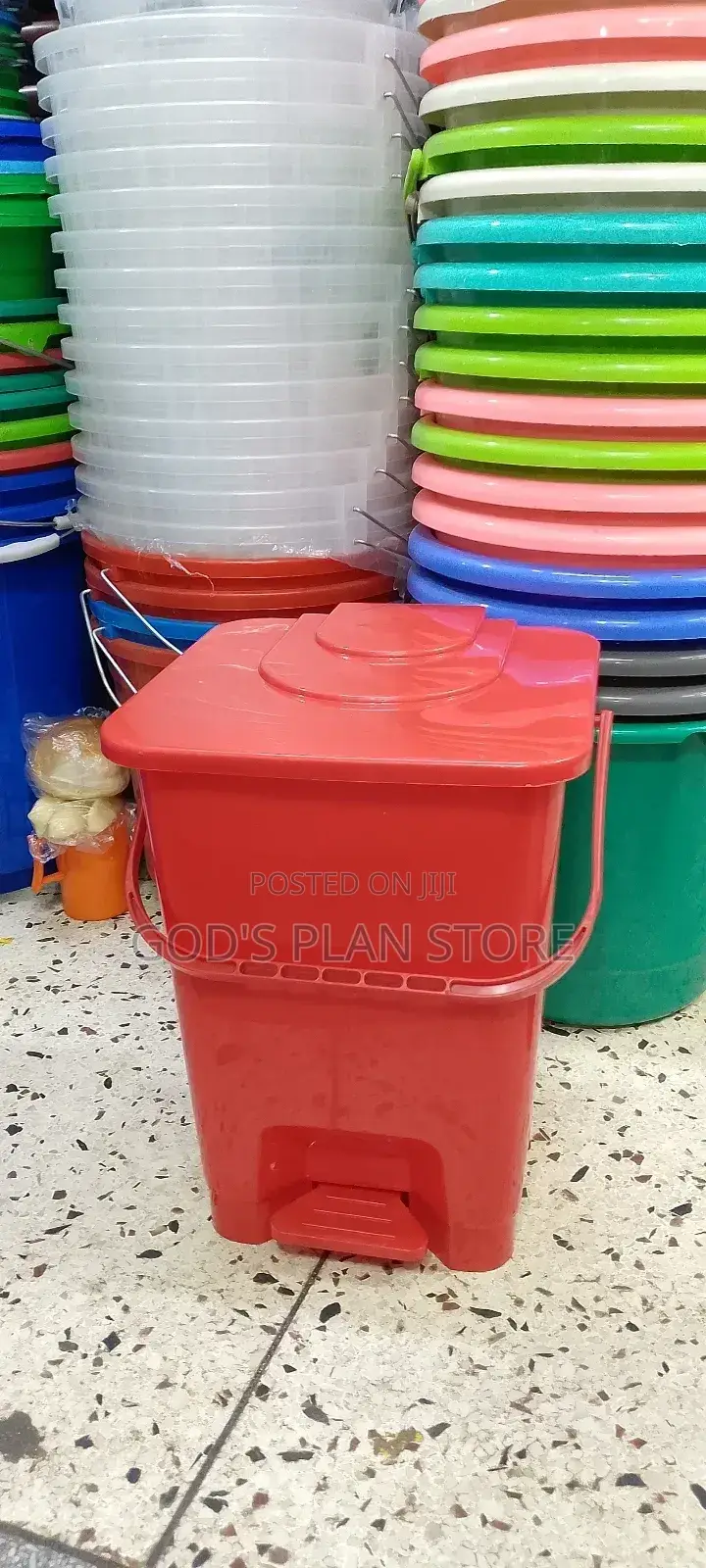 Modern Plastic Dust Bin 20litres