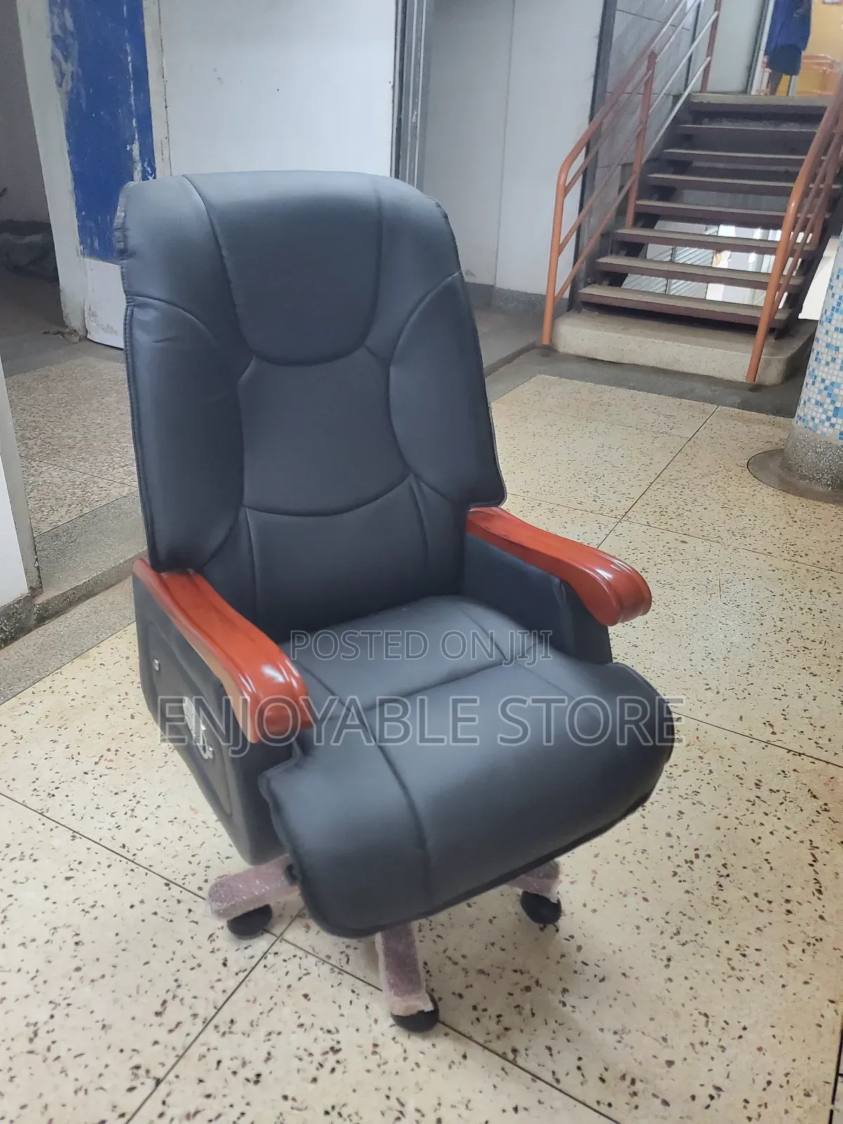 Ergonomic Office Chair for Big Boss