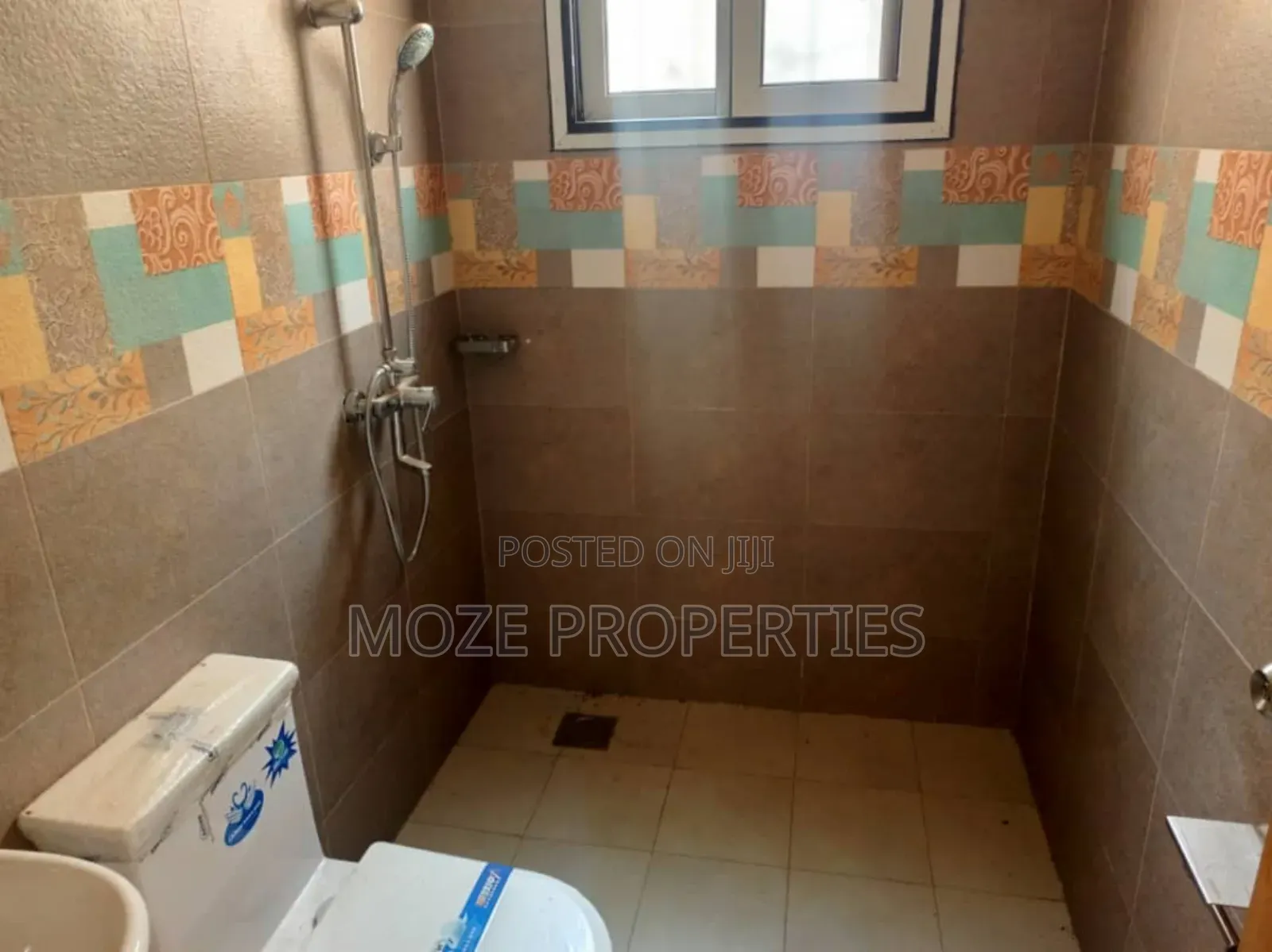 3bdrm Bungalow in Kira Bulindo, Central Division for rent