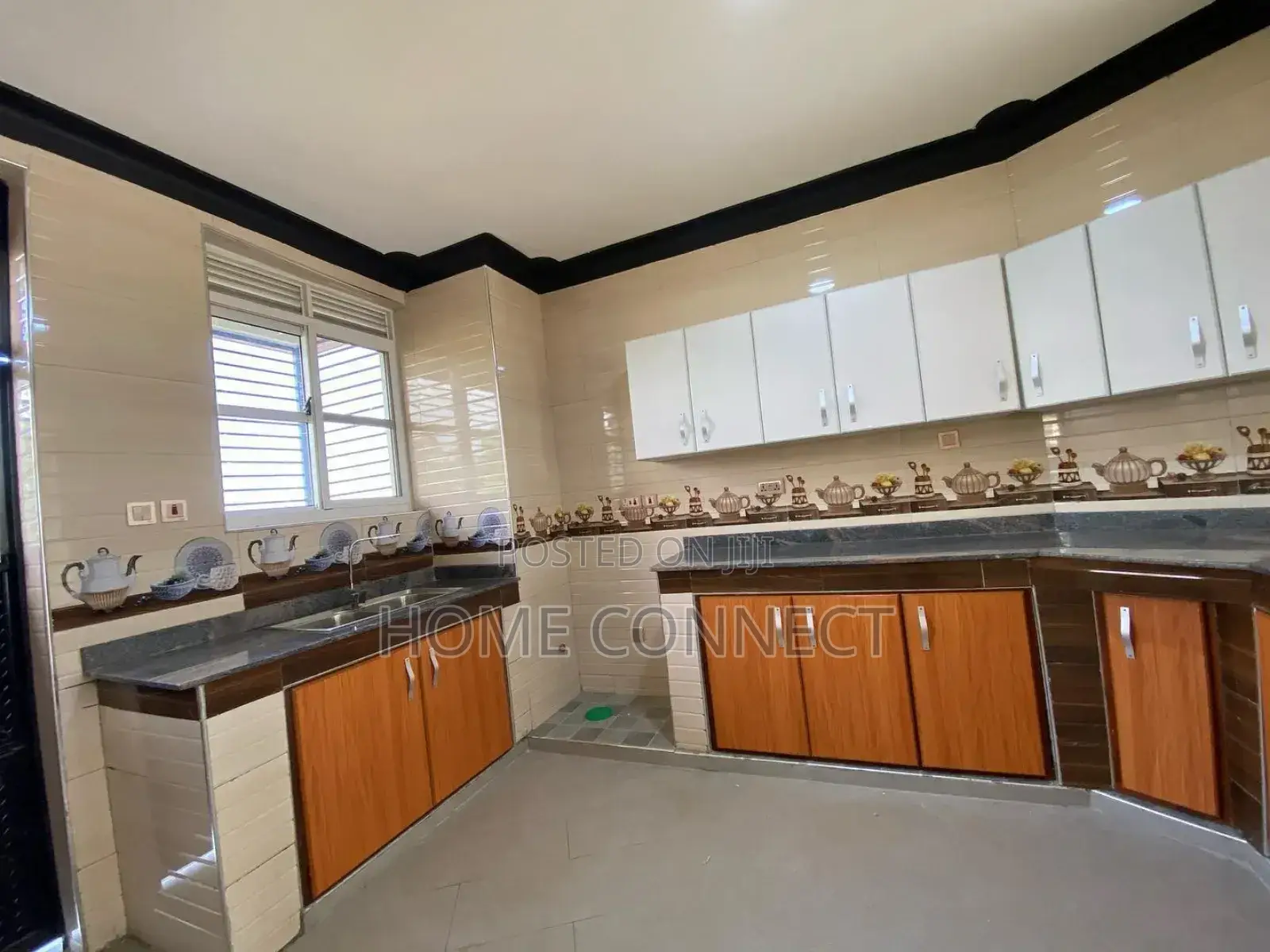 2bdrm Apartment in Komamboga, Central Division for rent