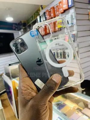 Photo - Apple iPhone 11 Pro 256 GB Black