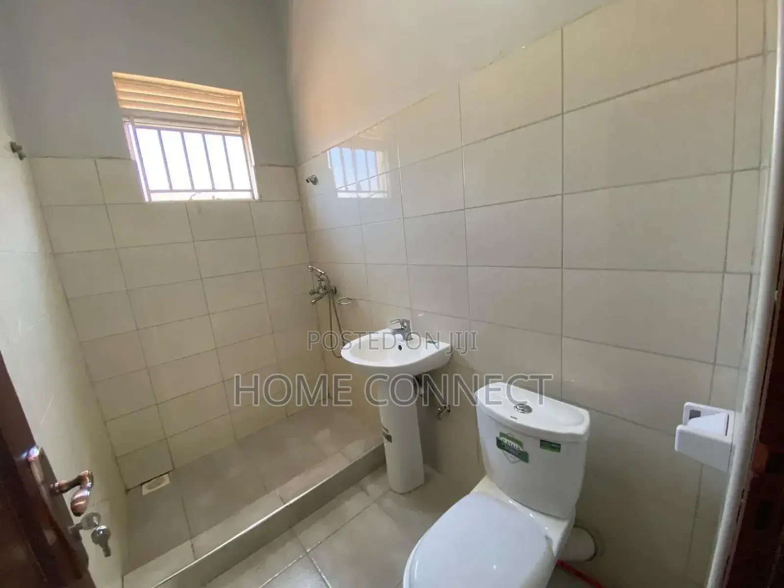 2bdrm Apartment in Muyenga, Central Division for rent