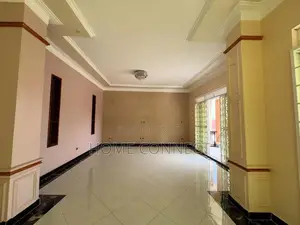 4bdrm Bungalow in Kira Mamerito Rd, Central Division for rent