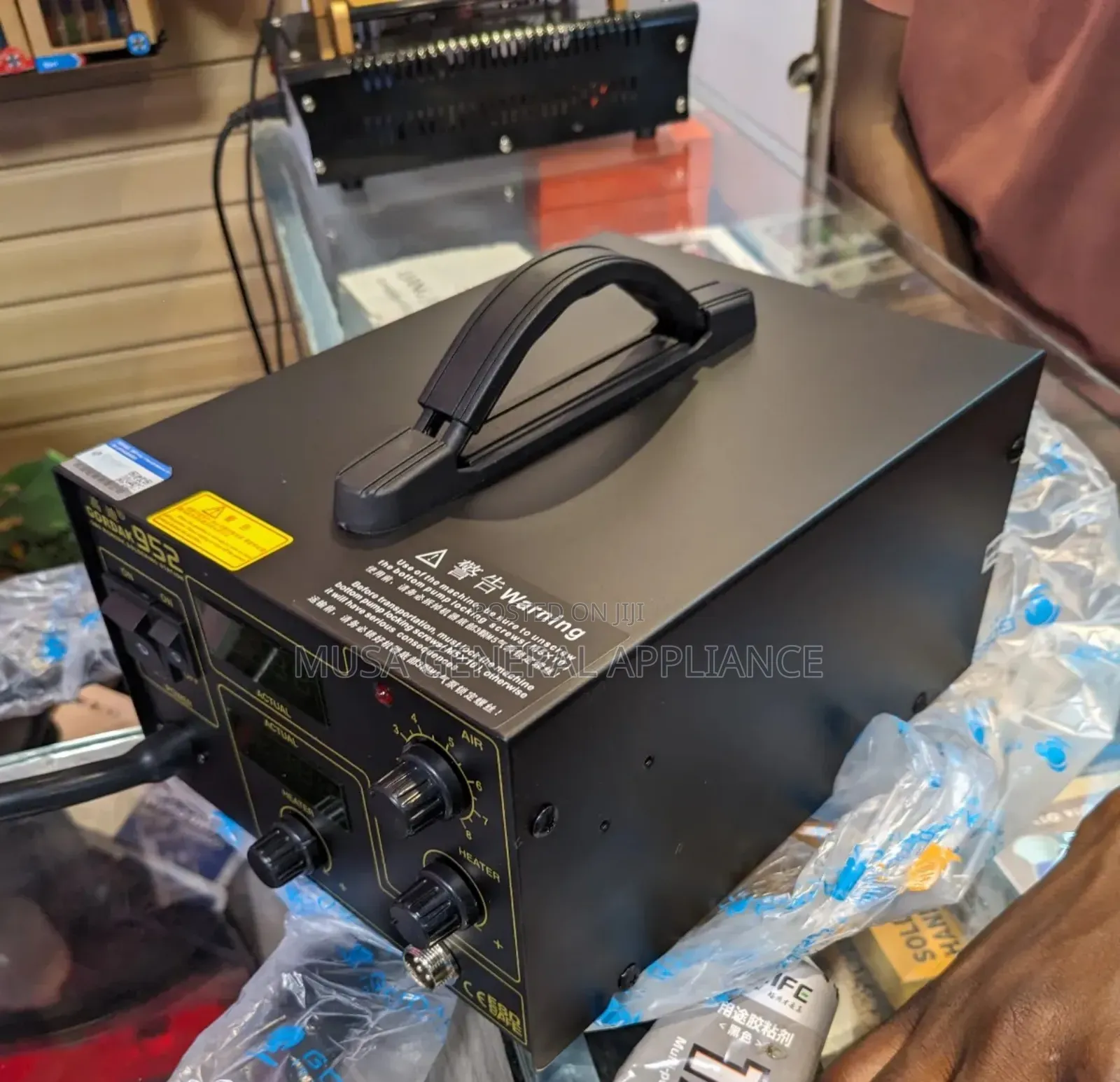 Phones Digital Blowers