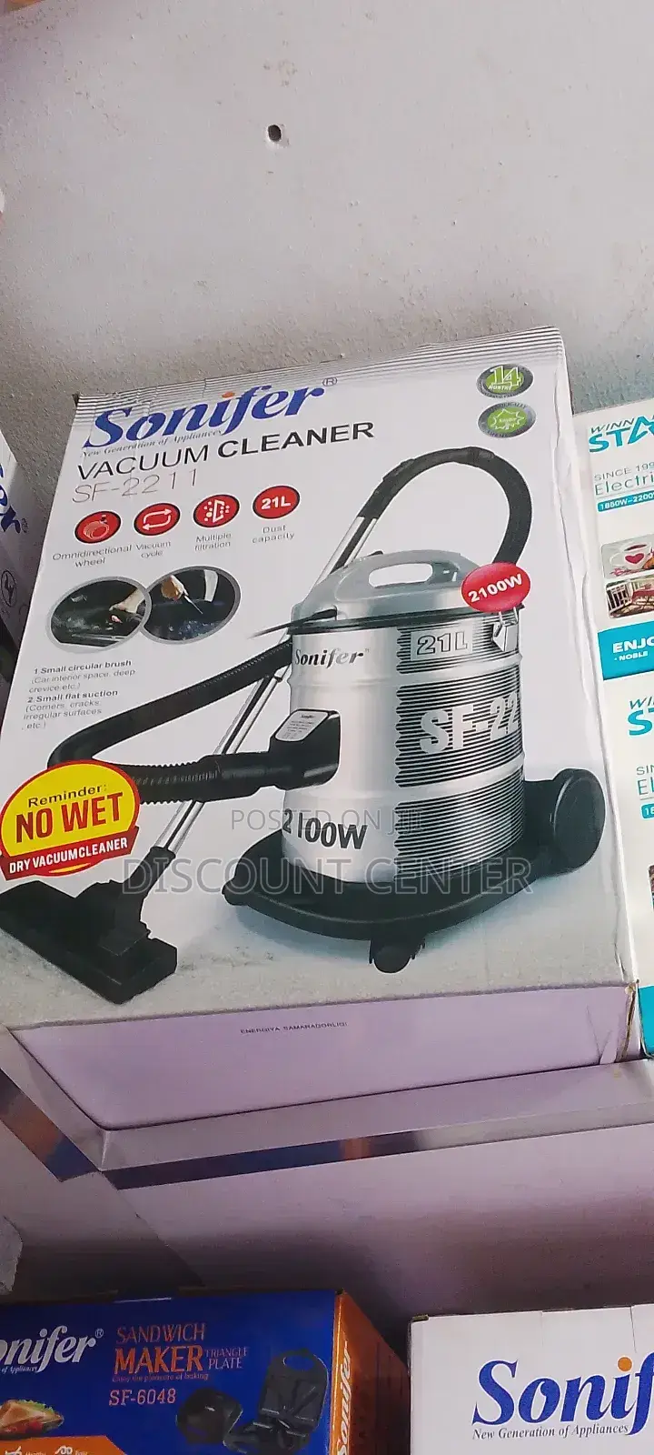 Vacuum Cleaner 22 Liters