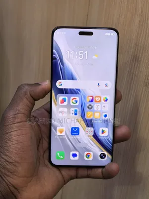 Photo - Honor Magic6 Pro 512 GB Black