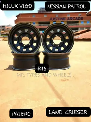 It's Size 16 and It's a Set of Rims Very Strong N Original
