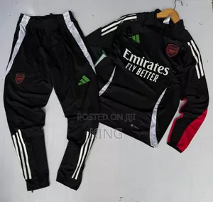 Arsenal Fly Better Training Suit
