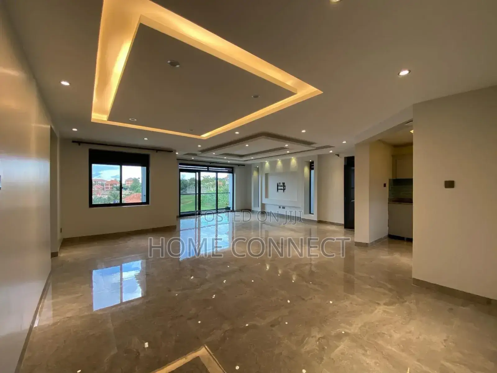 3bdrm Apartment in Kyambogo Road, Central Division for rent