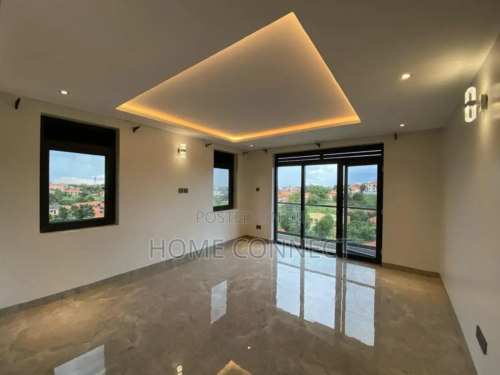3bdrm Apartment in Kyambogo Road, Central Division for rent