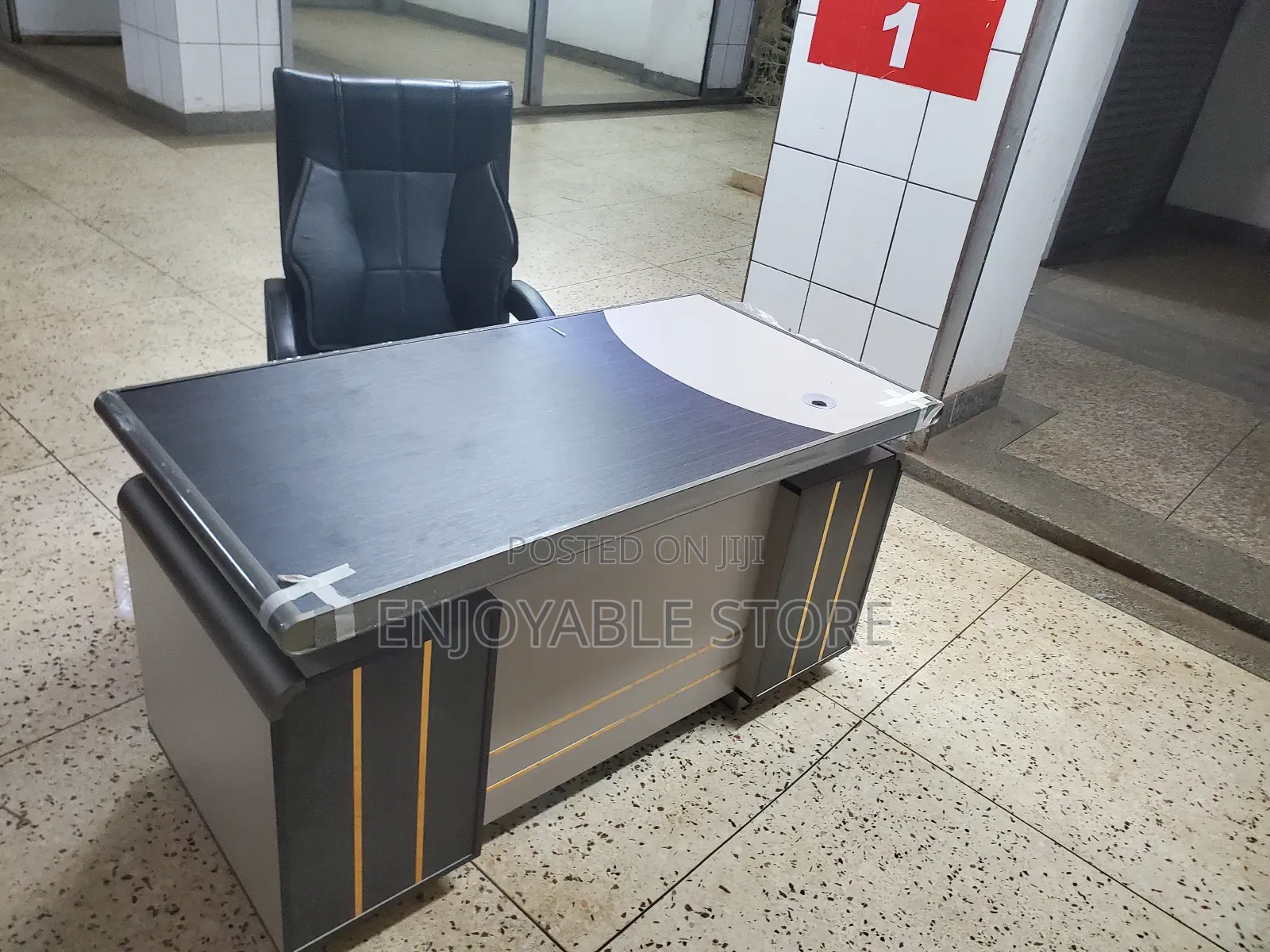 Office Desks 1.4mtrs and Chair