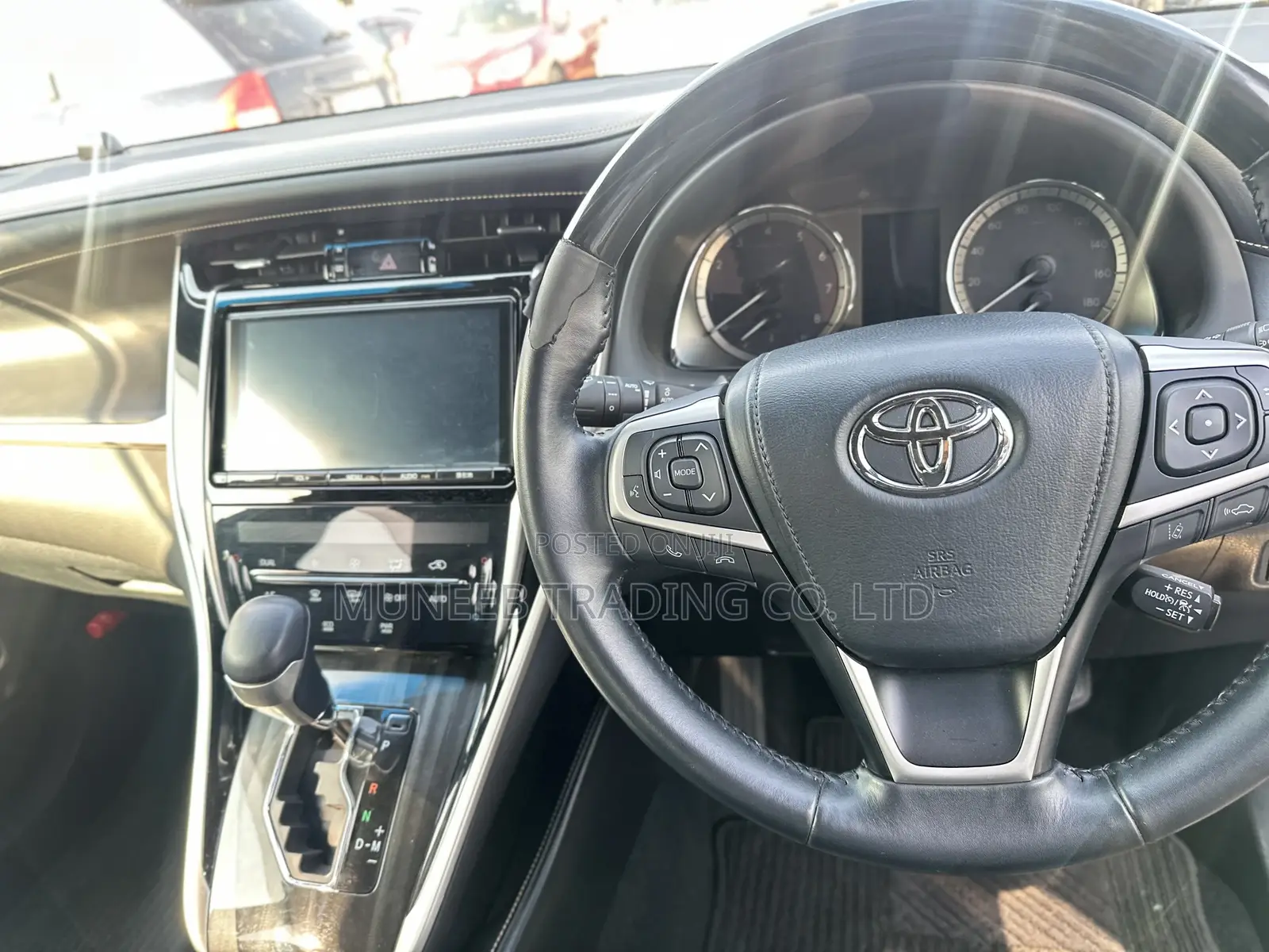 Toyota Harrier 2.0 2018 Silver