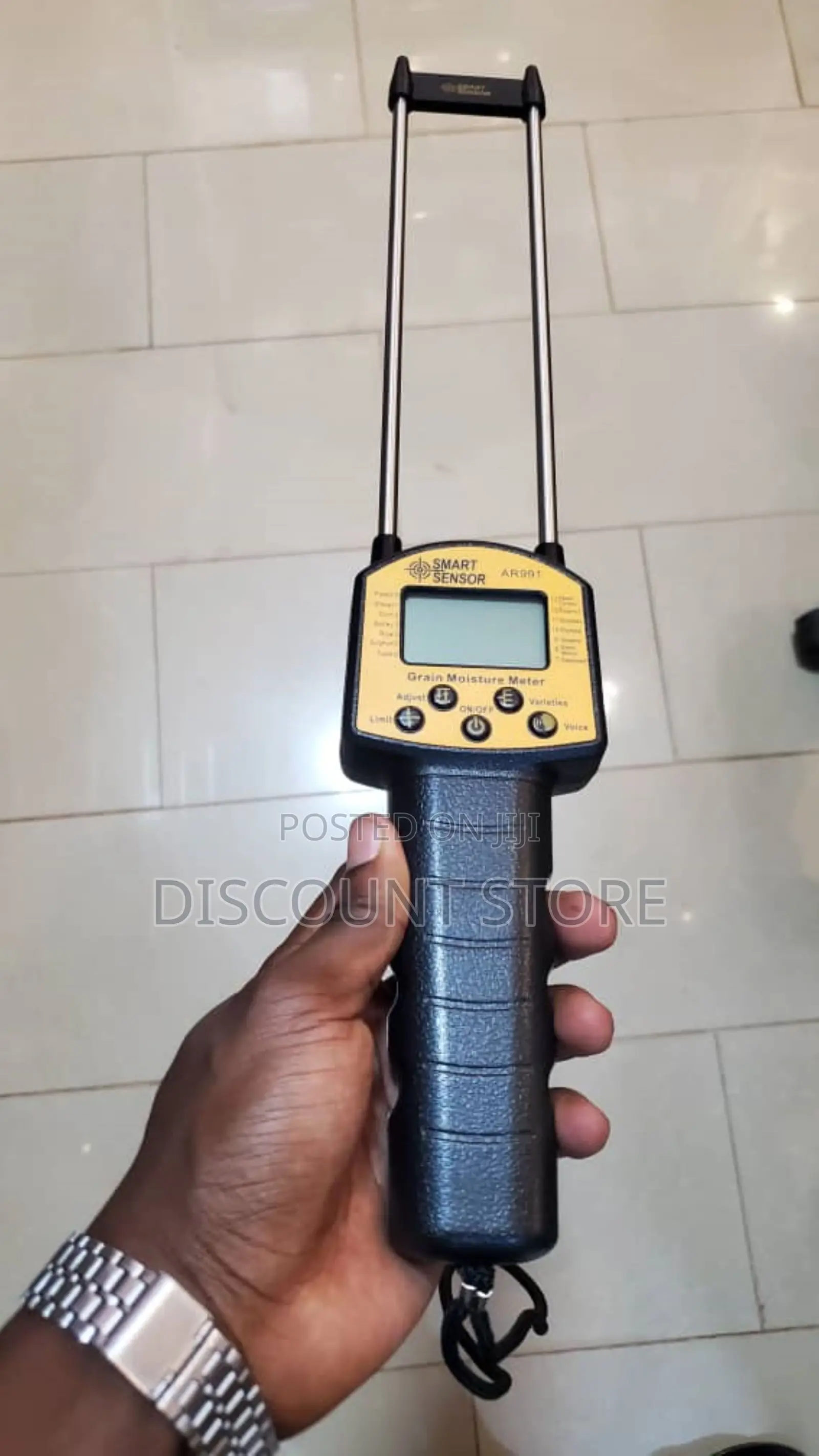 Temperature and Moisture Meters for Grains.