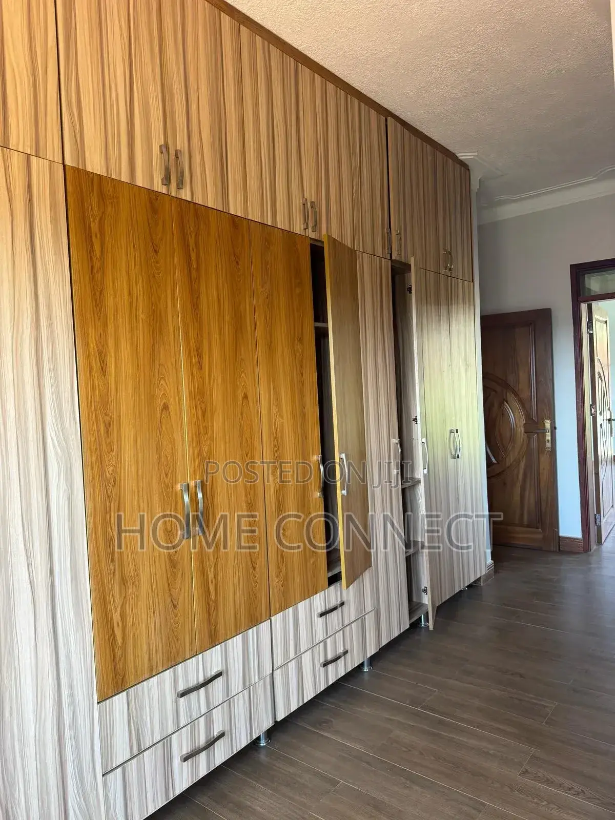 4bdrm Duplex in Naguru, Central Division for rent