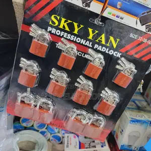 Sky Yan Padlock Chat 12 Pcs