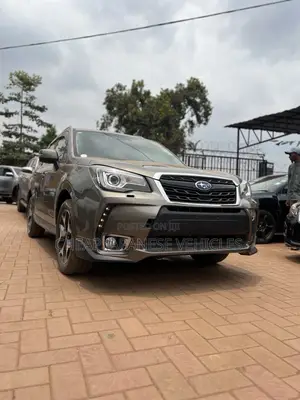 Photo - Subaru Forester 2017 Gray
