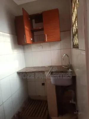 Studio Apartment in Mbuya Kunya Road., Central Division for rent