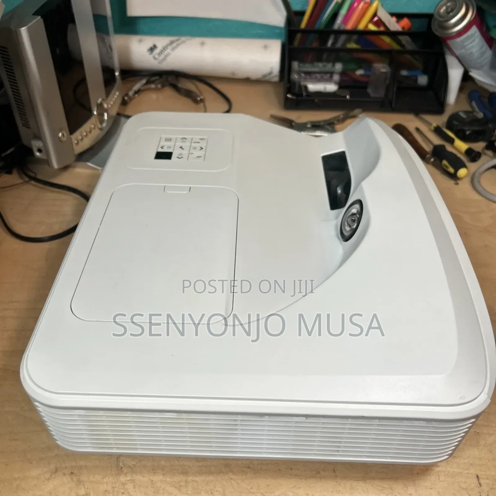 Dell S560t Interactive Touch Projector - 1080p, 3400 Lumen
