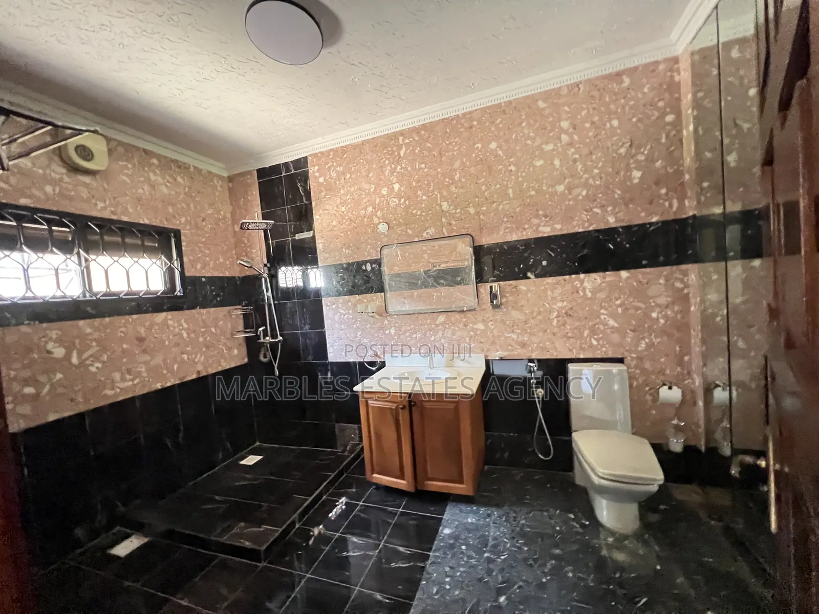 4bdrm House in Bugolobi, Central Division for rent