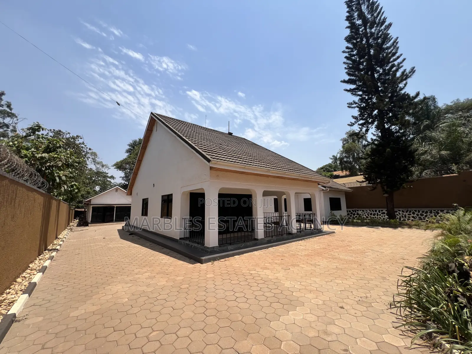 4bdrm House in Bugolobi, Central Division for rent
