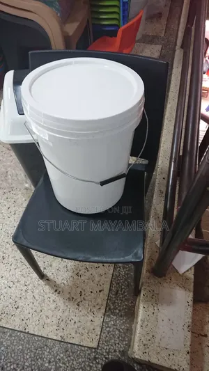 Plastic Paint Bucket