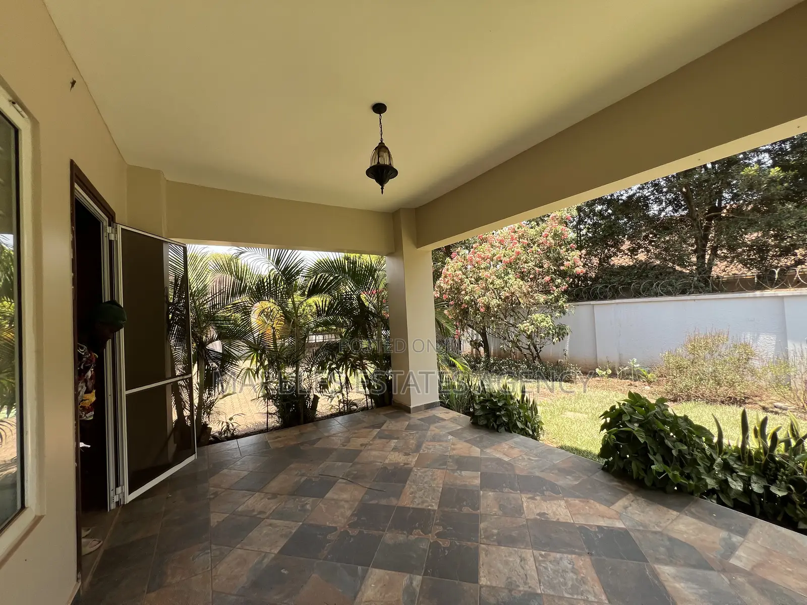 4bdrm House in Kololo, Central Division for rent