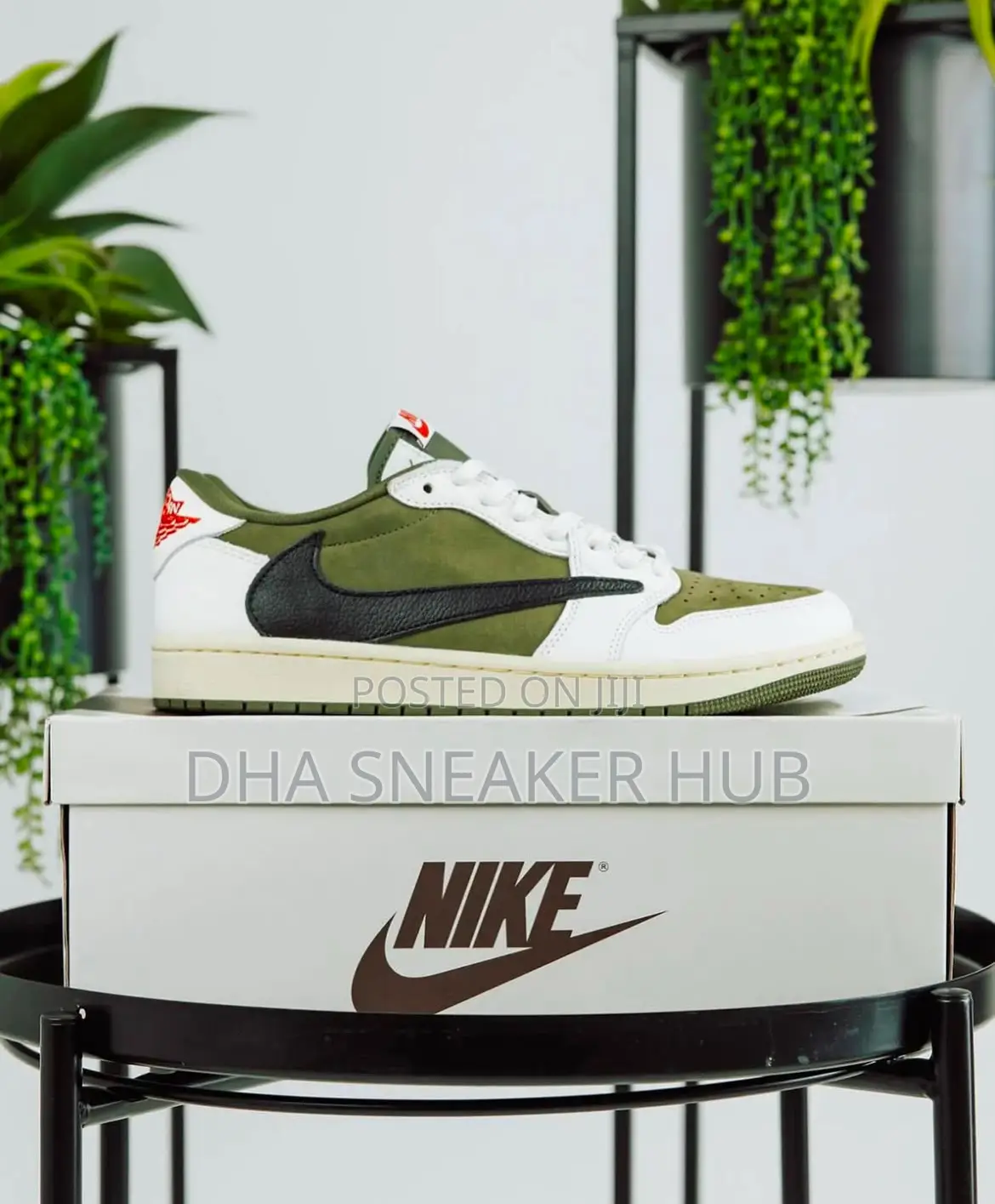 Air Jordan 1 Low Cactus Jack With Green and Cream