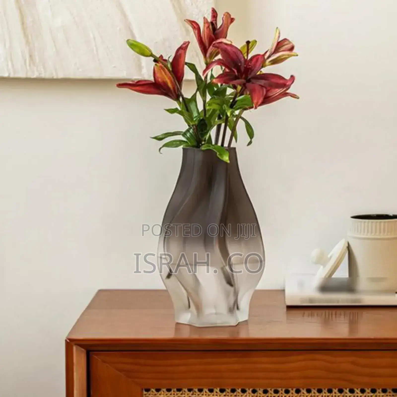 Modern Art Twists Ceramic Flower Vase,