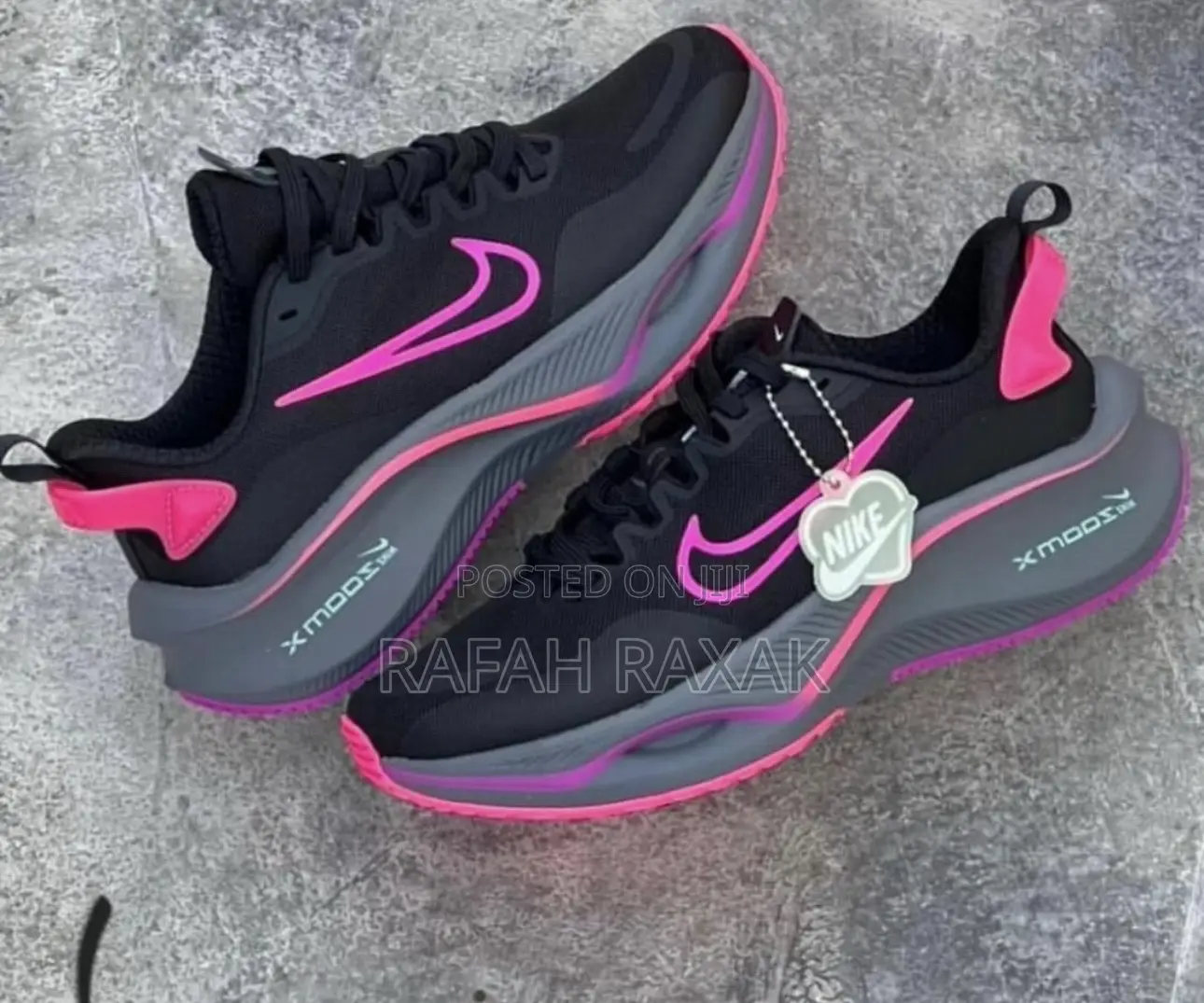 Black/Pink Nike Zoom X Smiley Women’S Trainer Sneakers