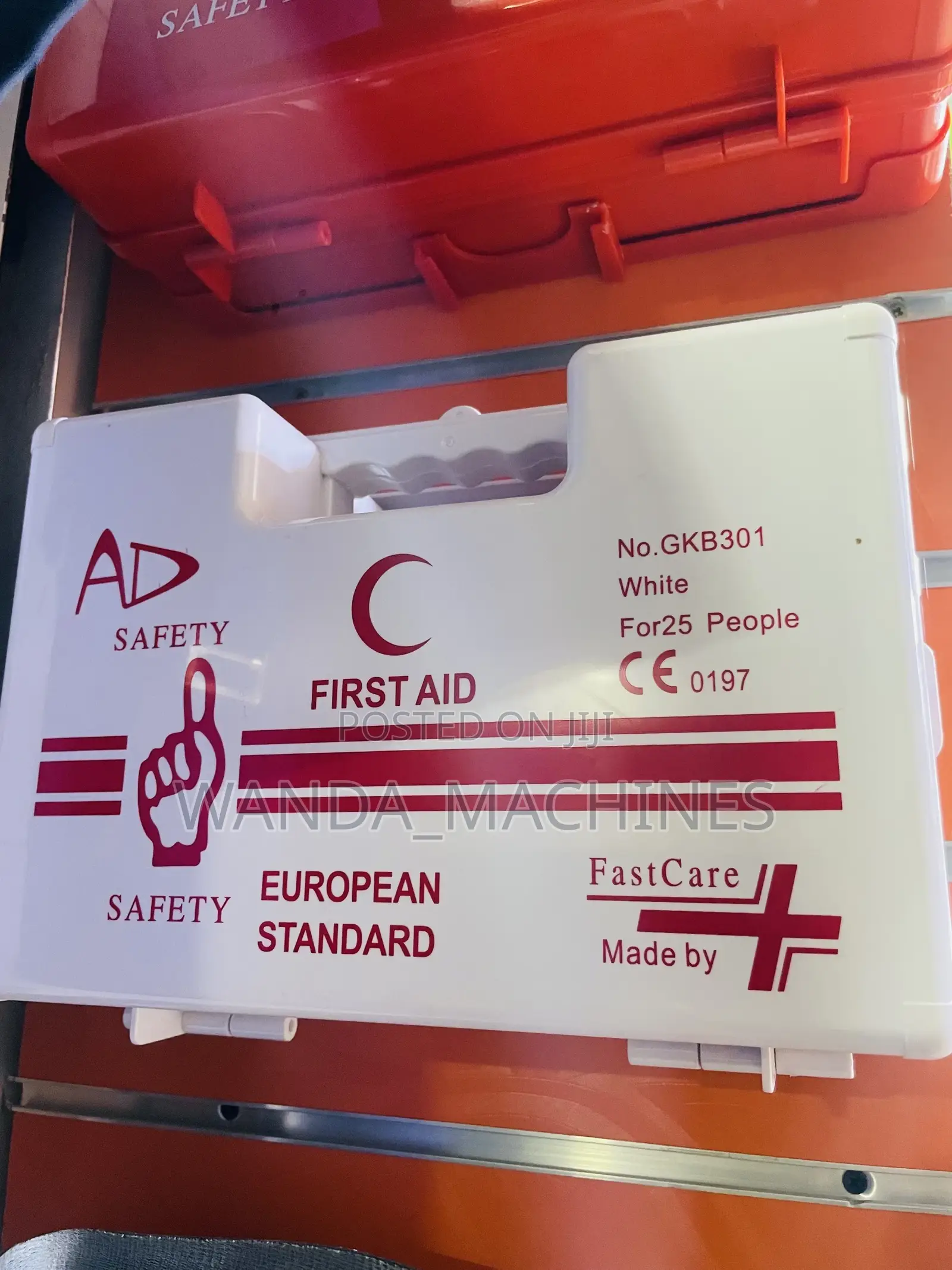 25 People First Aid European Standard