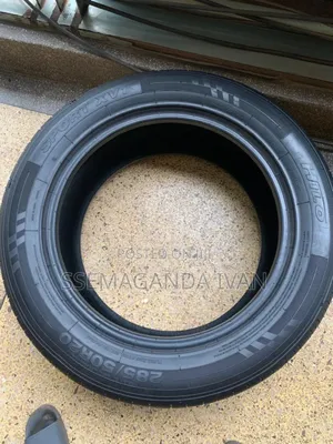 285/50r20 Foreign Used Tyre Hilo(Sport Xv)