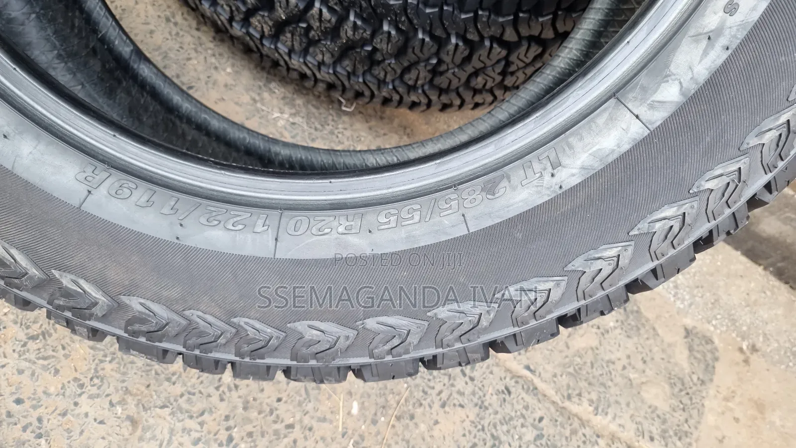 285/55r20 Road Venture Kuhmo Foreign Used Tyres