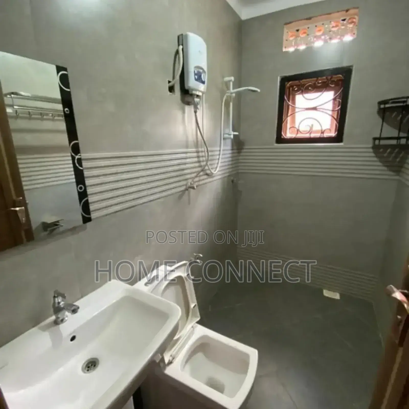 4bdrm Duplex in Muyenga, Central Division for rent
