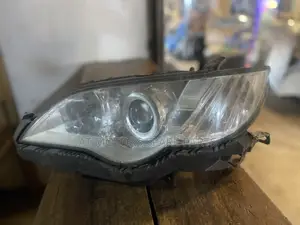 Subar Legacy 2009 Head Light