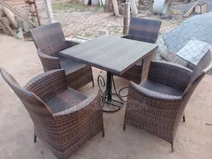 4seater Craft Metal Woven Chairs With High Center Table