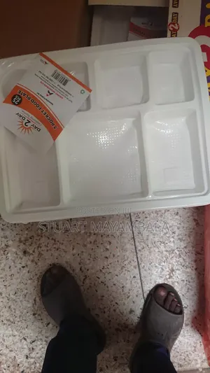 Seven Pocket Food Plate