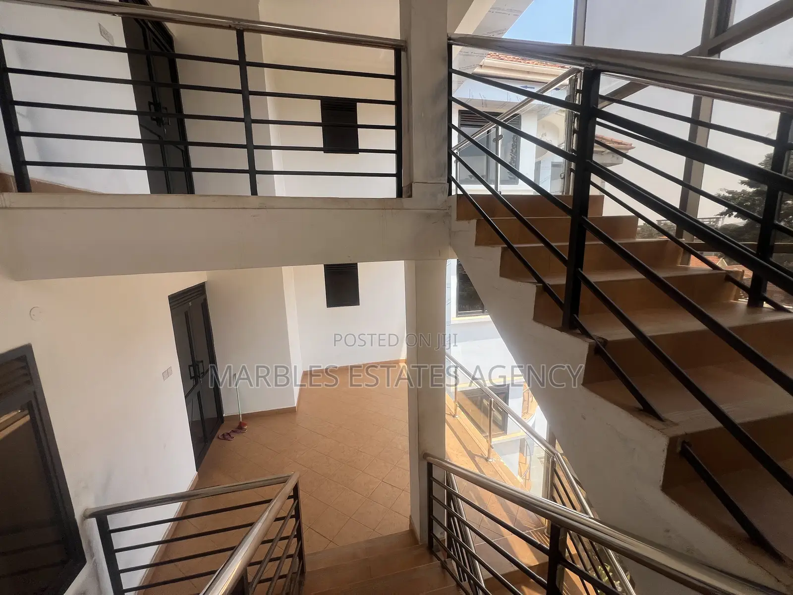 Furnished 3bdrm Apartment in Naguru, Central Division for rent