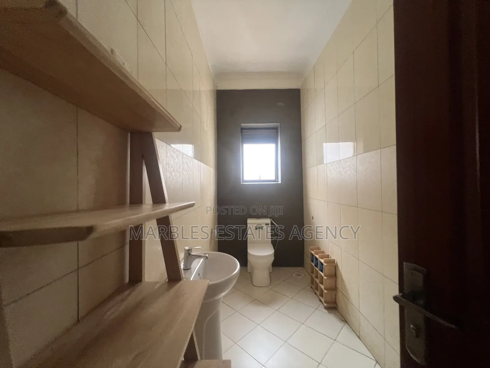 Furnished 3bdrm Apartment in Naguru, Central Division for rent