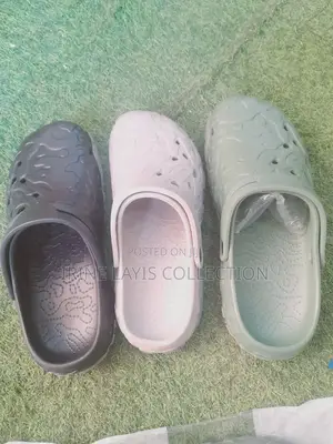 Men's Croc Shoes