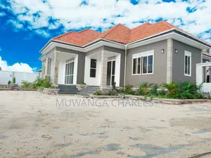 4bdrm Bungalow in Fs Properties Ltd, Division A for sale