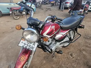 TVS HLX 125 2019 Red