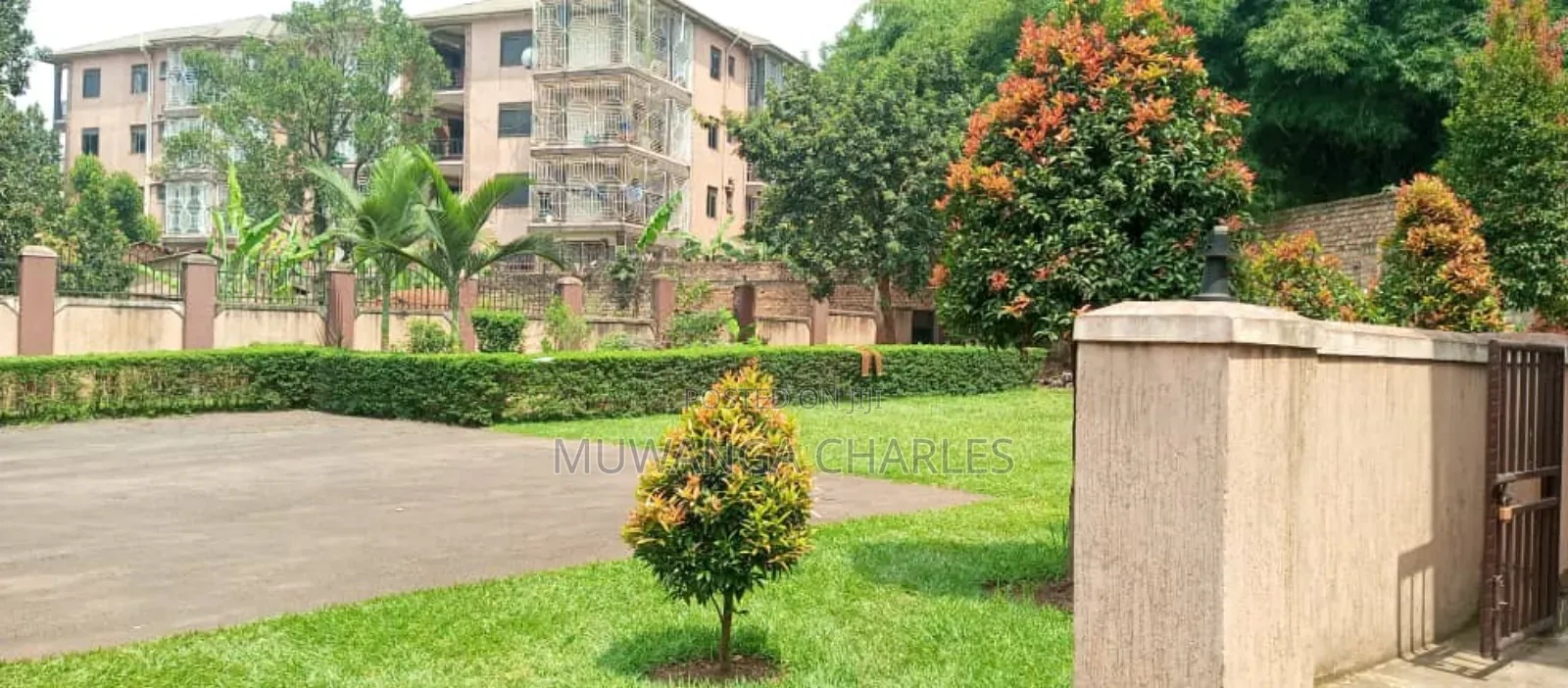 6bdrm Duplex in Fs Properties Ltd, Rubaga for sale