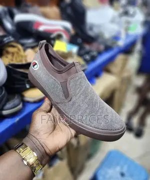 Classic Simple Sneakers
