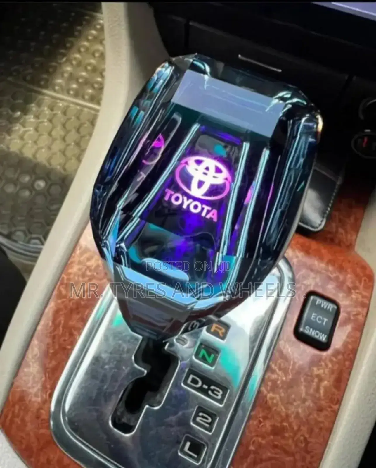 It's a Gear Nob Toyota Cars  We Have It in Stock Now.