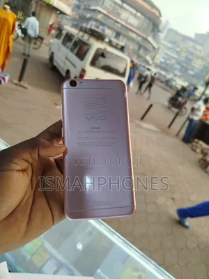 Vivo Y67 32 GB Silver