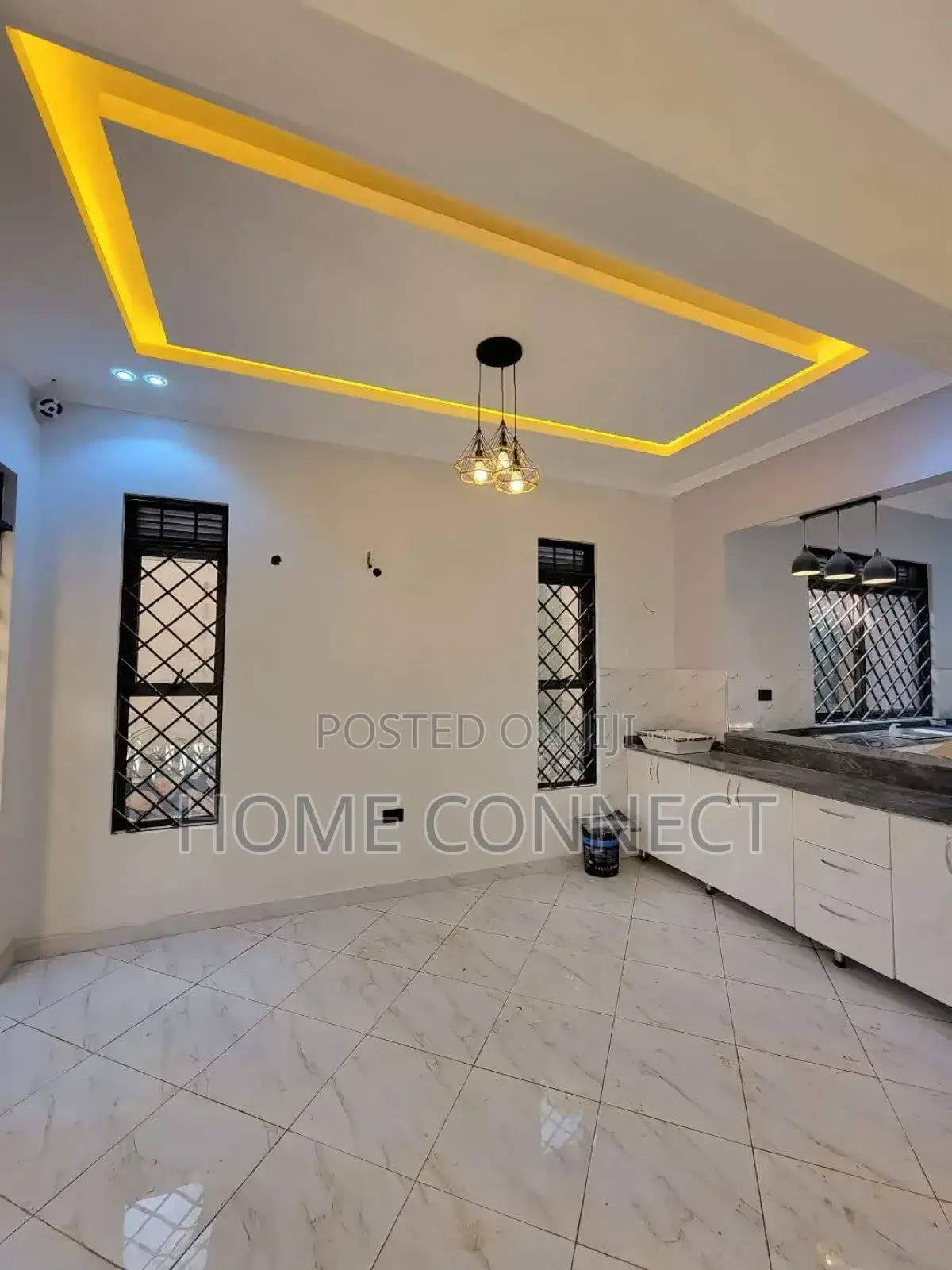 4bdrm Apartment in Bwebajja Akright, Central Division for rent