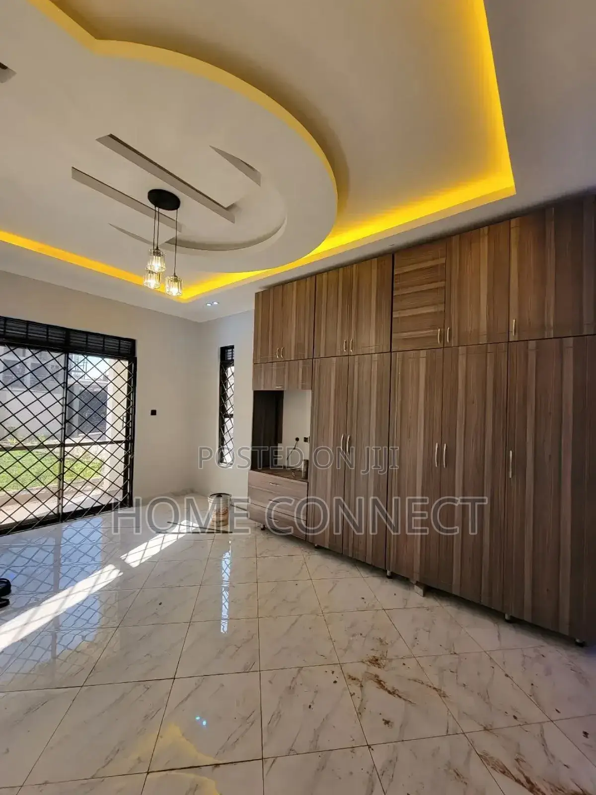 4bdrm Apartment in Bwebajja Akright, Central Division for rent